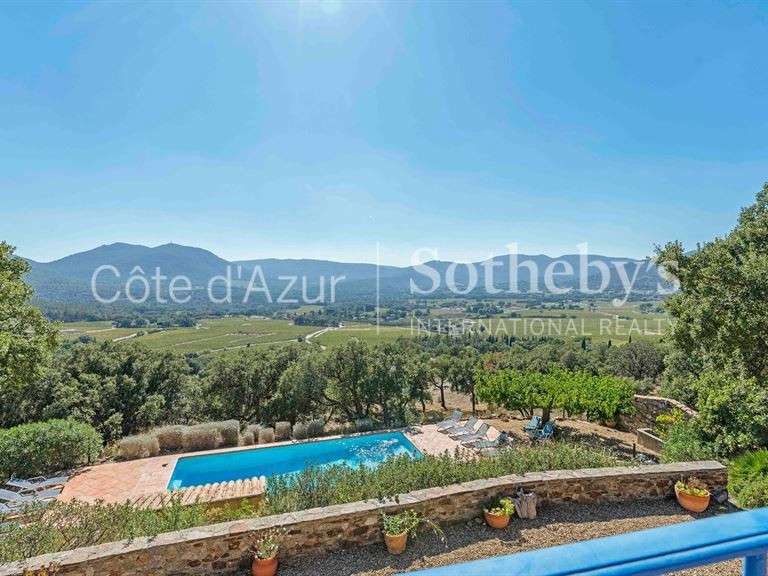 Maison Plan-de-la-Tour - 7 chambres - 275m²