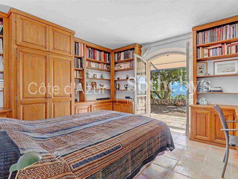 Maison Plan-de-la-Tour - 7 chambres - 275m²