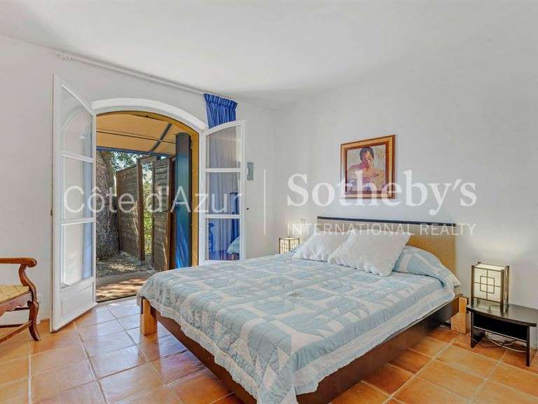 Maison Plan-de-la-Tour - 7 chambres - 275m²