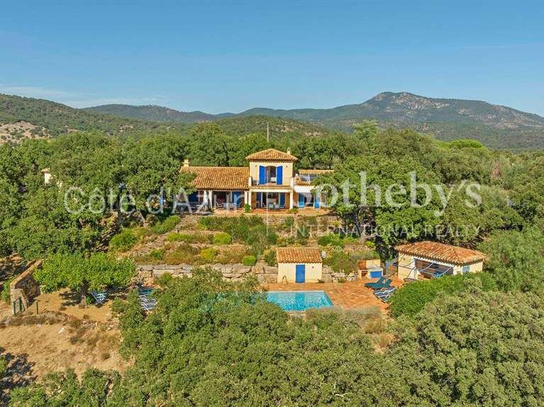 Maison Plan-de-la-Tour - 7 chambres - 275m²