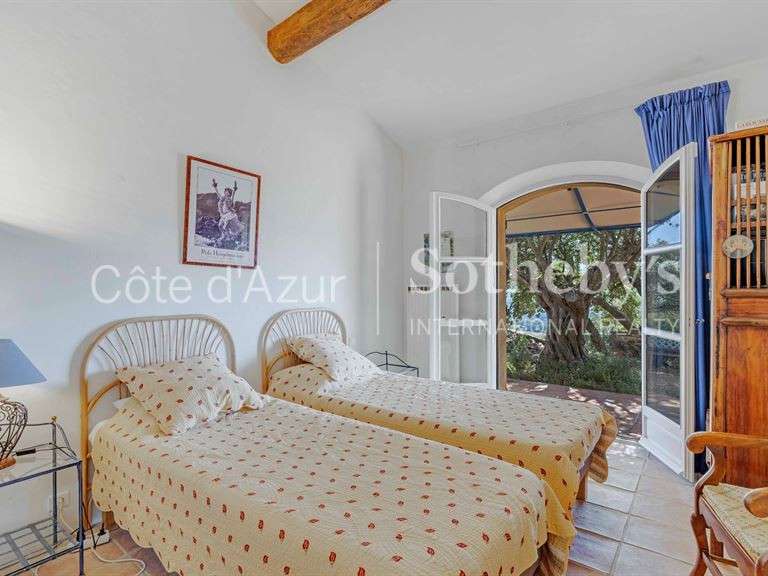 Maison Plan-de-la-Tour - 7 chambres - 275m²