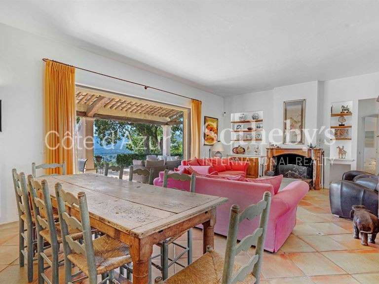 Maison Plan-de-la-Tour - 7 chambres - 275m²