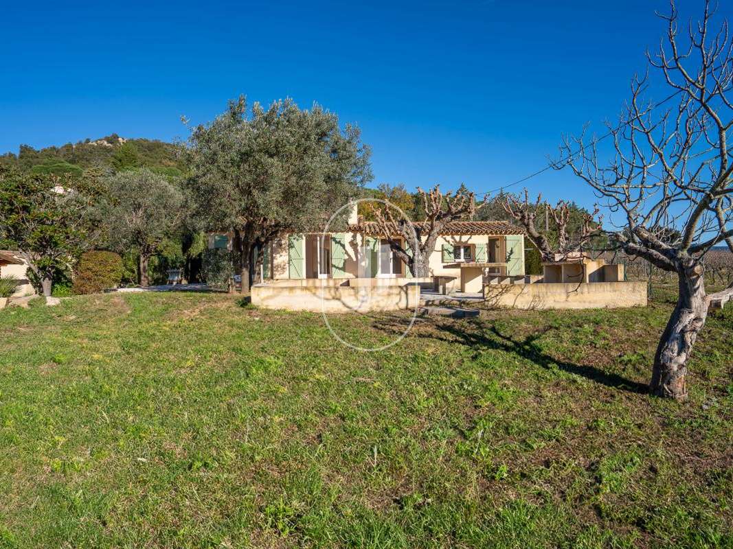 House Plan-de-la-Tour