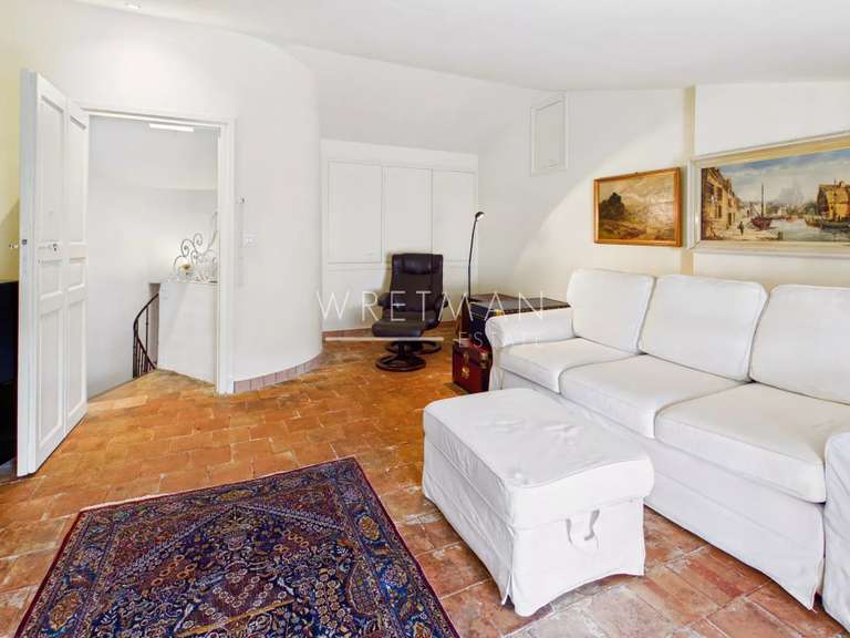 Maison Plan-de-la-Tour - 195m²