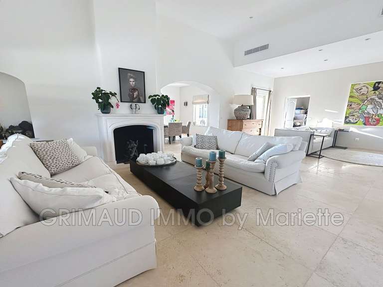 Villa Plan-de-la-Tour - 6 chambres - 270m²