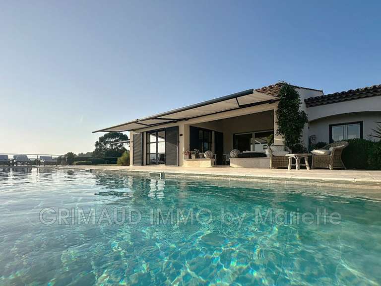 Villa Plan-de-la-Tour - 6 chambres - 270m²