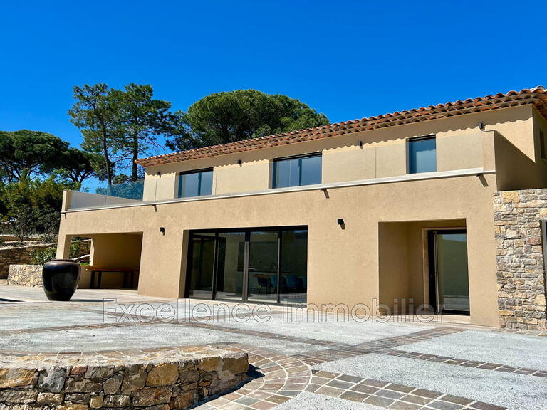 Villa Plan-de-la-Tour - 4 chambres - 235m²