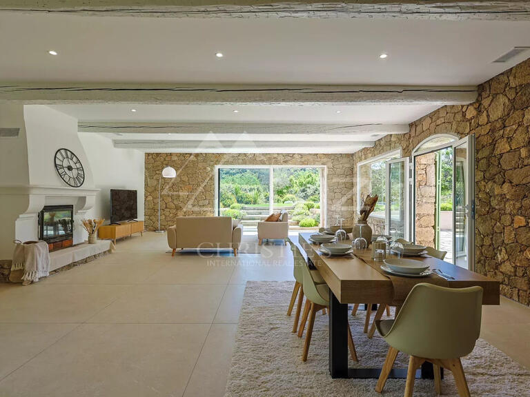 Villa Plan-de-la-Tour - 4 chambres - 193m²