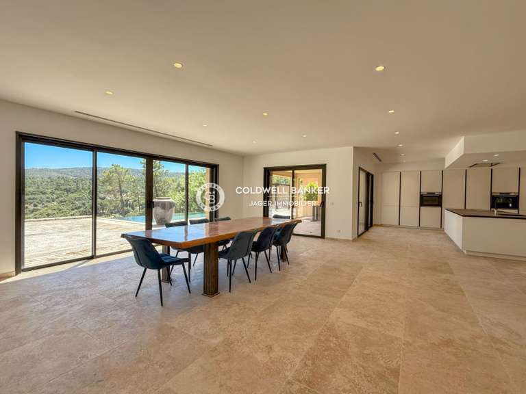 Villa Plan-de-la-Tour - 4 chambres - 235m²