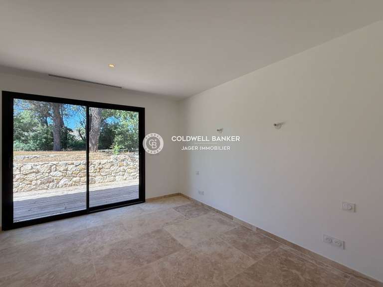 Villa Plan-de-la-Tour - 4 chambres - 235m²