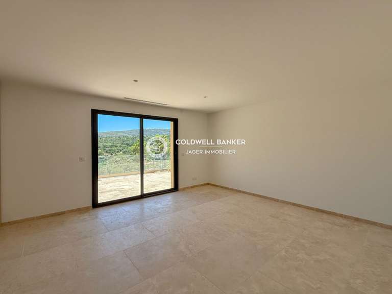Villa Plan-de-la-Tour - 4 chambres - 235m²