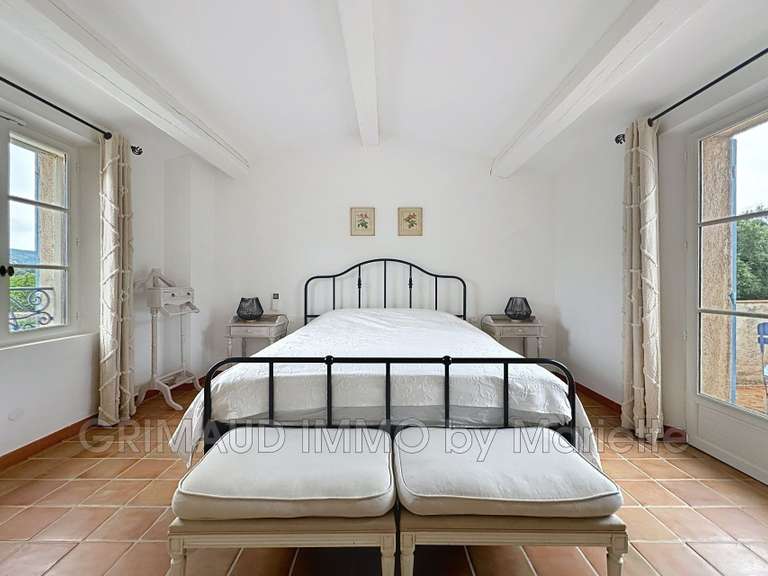 Villa Plan-de-la-Tour - 4 chambres - 185m²