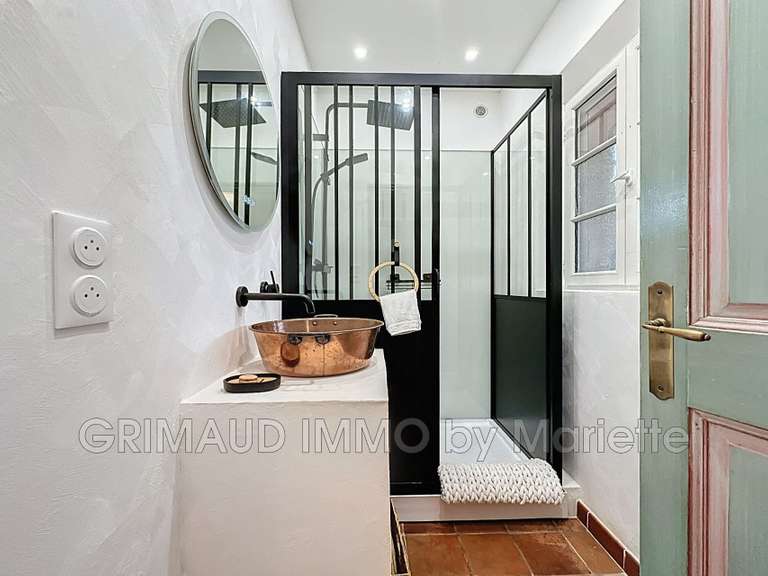 Villa Plan-de-la-Tour - 4 chambres - 185m²