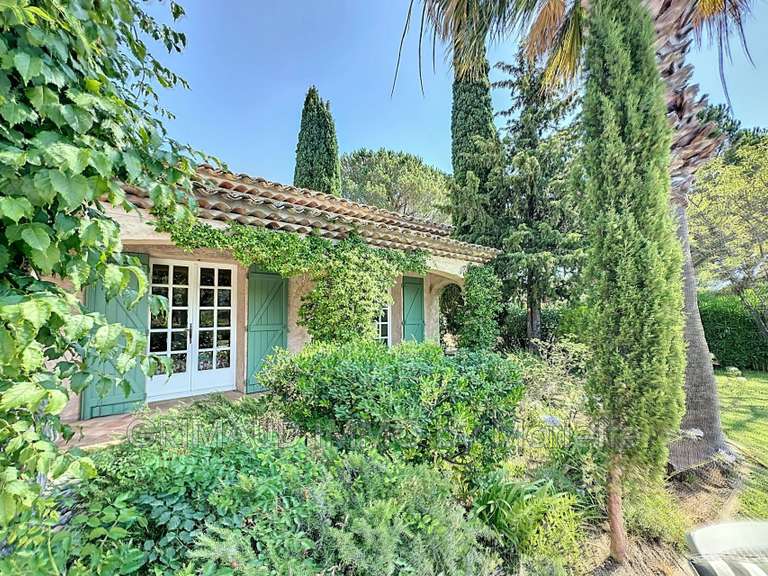 Villa Plan-de-la-Tour - 4 chambres - 160m²