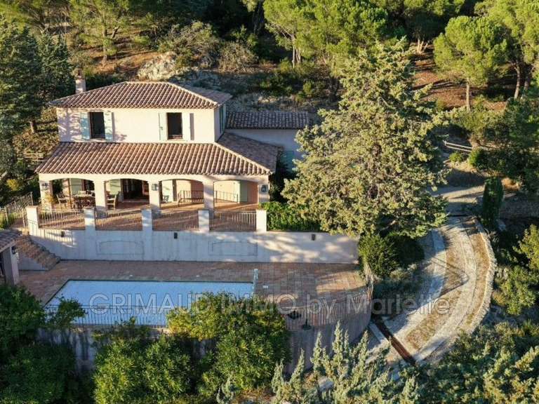 Villa Plan-de-la-Tour - 3 chambres - 124m²