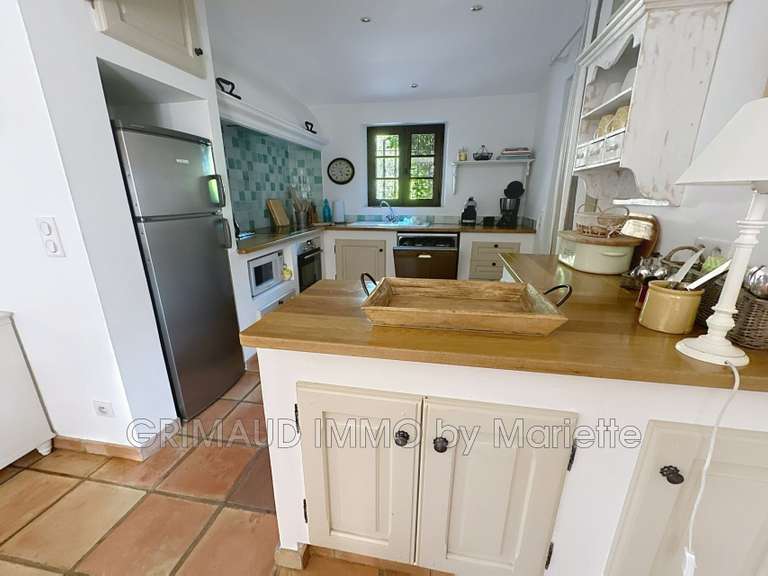 Villa Plan-de-la-Tour - 3 chambres - 124m²