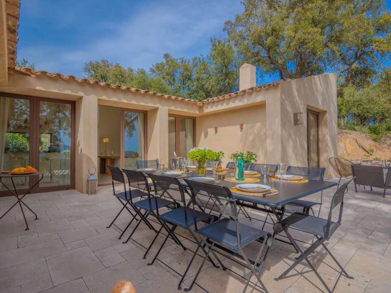 Villa Plan-de-la-Tour - 5 chambres - 280m²