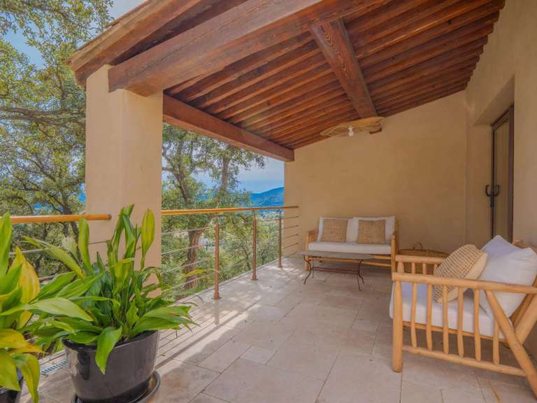 Villa Plan-de-la-Tour - 5 chambres - 280m²