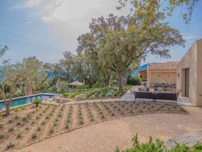 Villa Plan-de-la-Tour - 5 chambres - 280m²