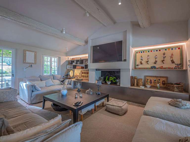 Villa Plan-de-la-Tour - 6 chambres - 260m²