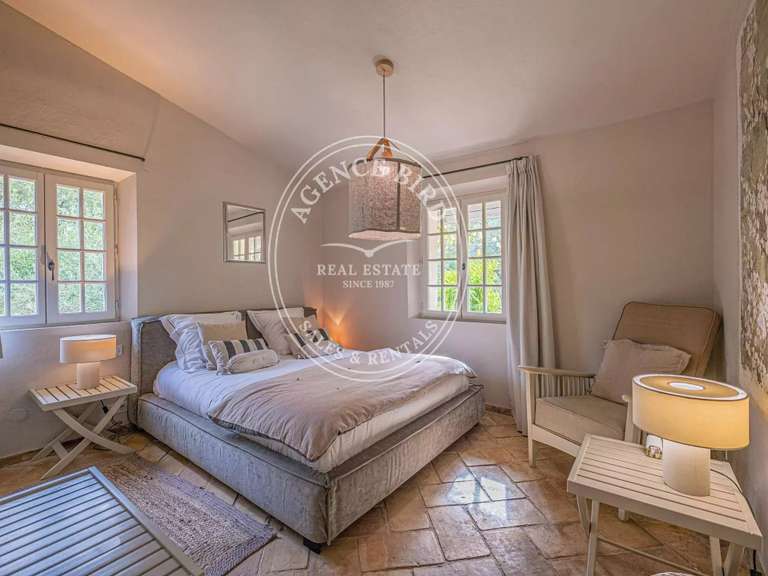 Villa Plan-de-la-Tour - 6 chambres - 260m²