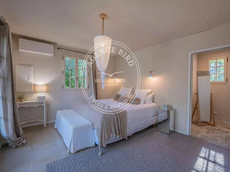 Villa Plan-de-la-Tour - 6 chambres - 260m²