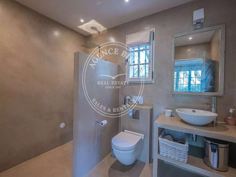 Villa Plan-de-la-Tour - 6 chambres - 260m²