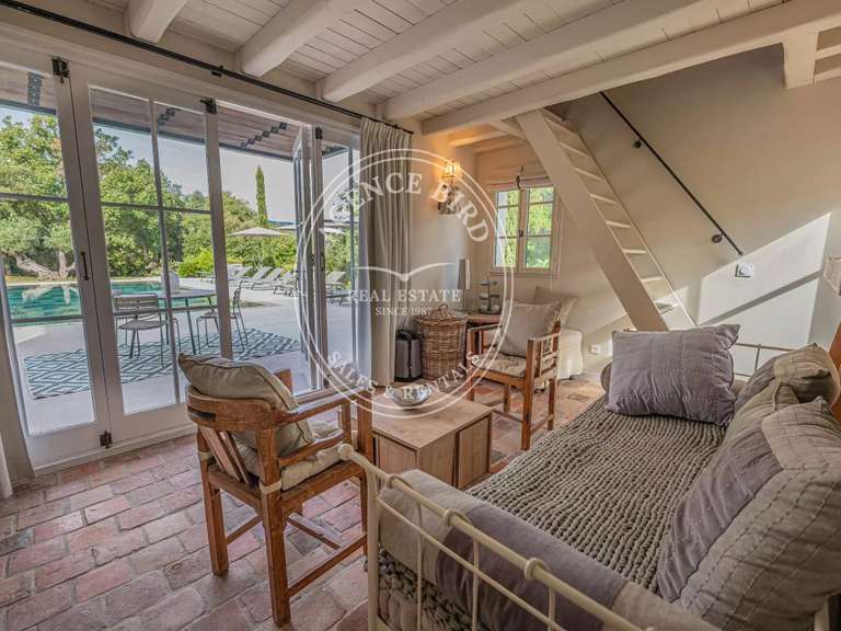 Villa Plan-de-la-Tour - 6 chambres - 260m²