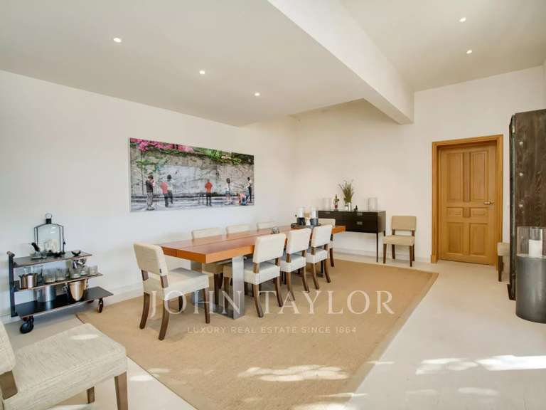 Villa Plan-de-la-Tour - 7 chambres - 340m²