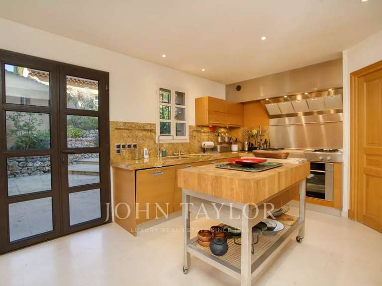 Villa Plan-de-la-Tour - 7 chambres - 340m²