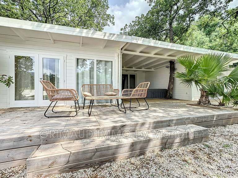 Villa Plan-de-la-Tour - 3 chambres - 175m²