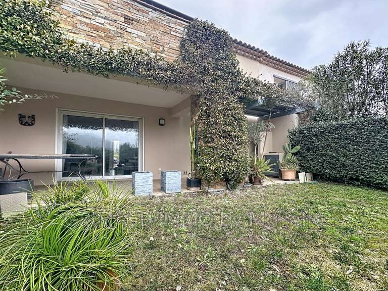 Villa Plan-de-la-Tour - 2 bedrooms - 86m²