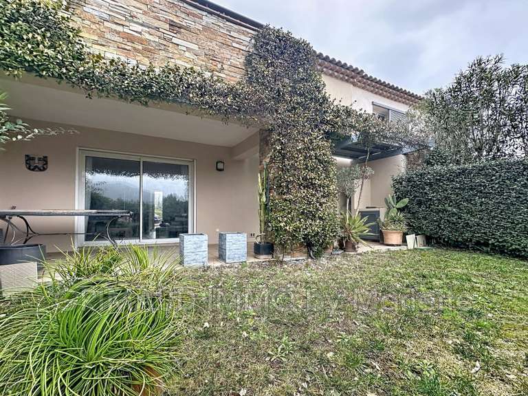 Villa Plan-de-la-Tour - 2 bedrooms - 86m²