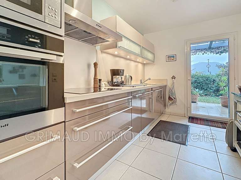 Villa Plan-de-la-Tour - 2 bedrooms - 86m²