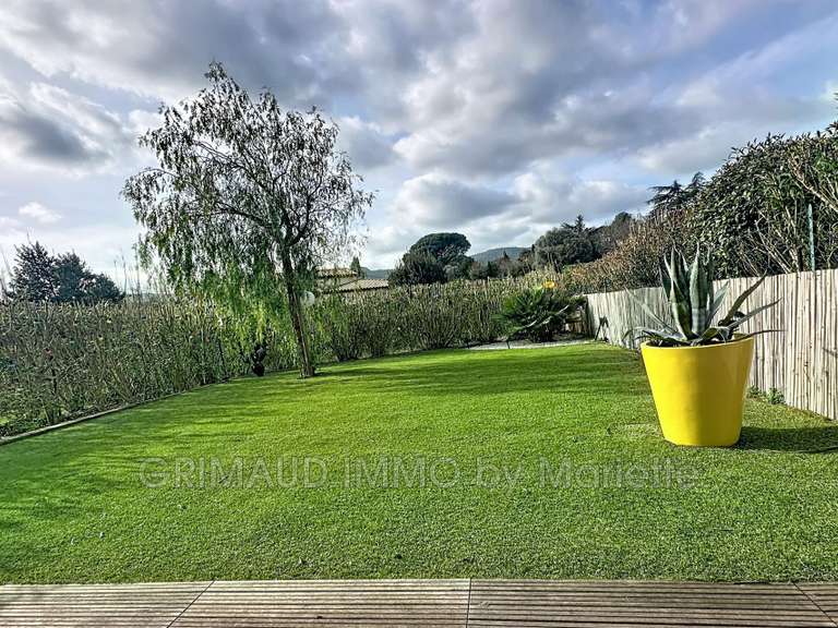 Villa Plan-de-la-Tour - 2 chambres - 87m²