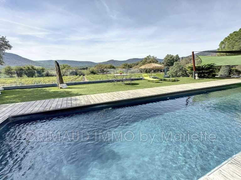 Villa Plan-de-la-Tour - 3 chambres - 172m²