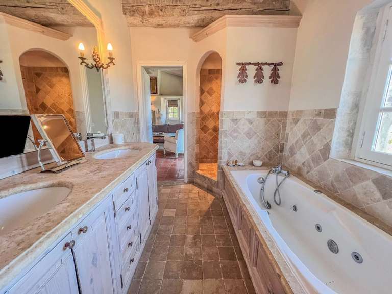 Villa Plan-de-la-Tour - 4 chambres - 20000m²