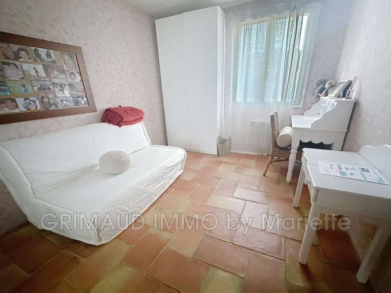 Villa Plan-de-la-Tour - 4 chambres - 138m²