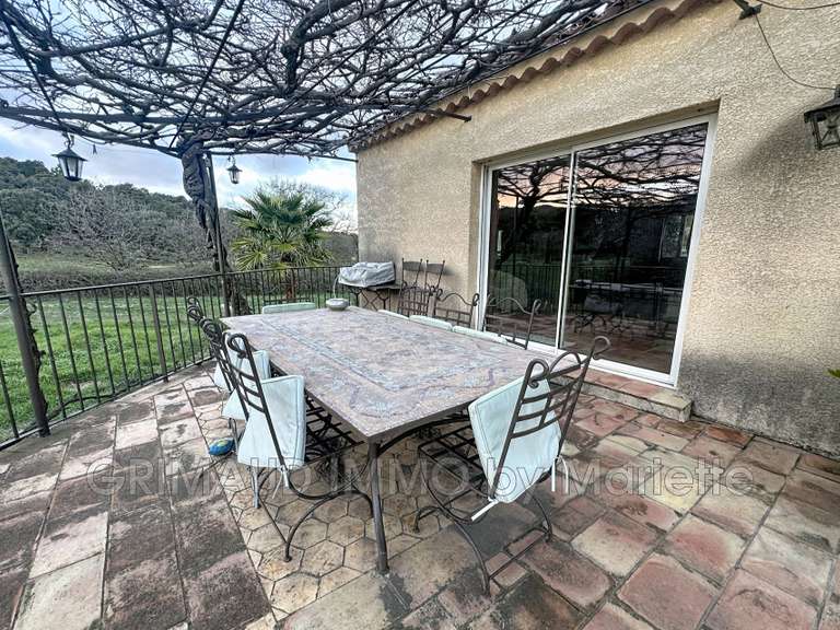 Villa Plan-de-la-Tour - 4 chambres - 138m²