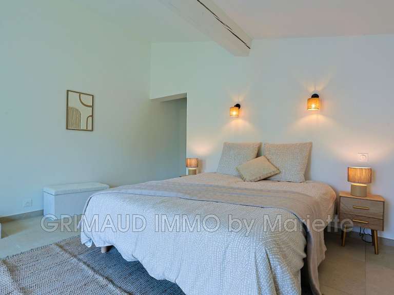 Villa Plan-de-la-Tour - 4 chambres - 195m²