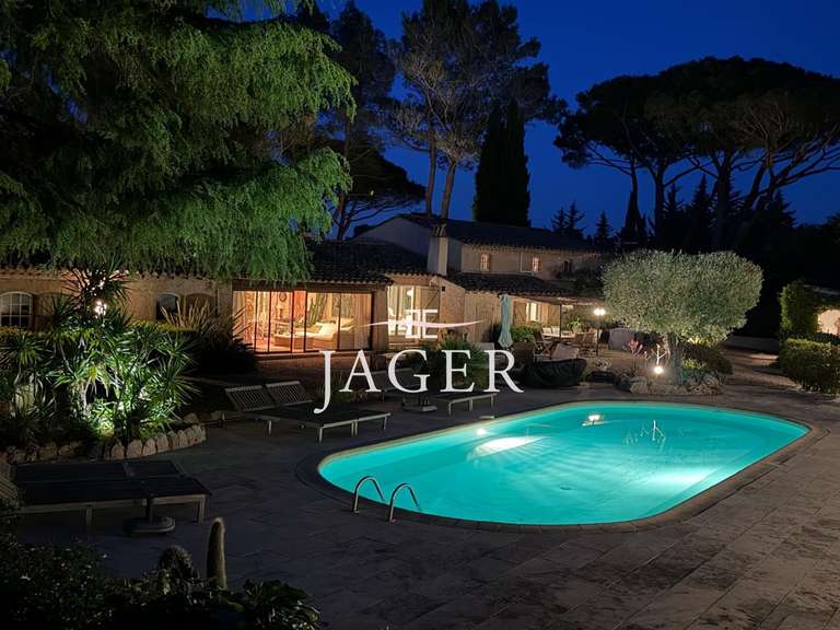 Villa Plan-de-la-Tour - 11 chambres - 430m²