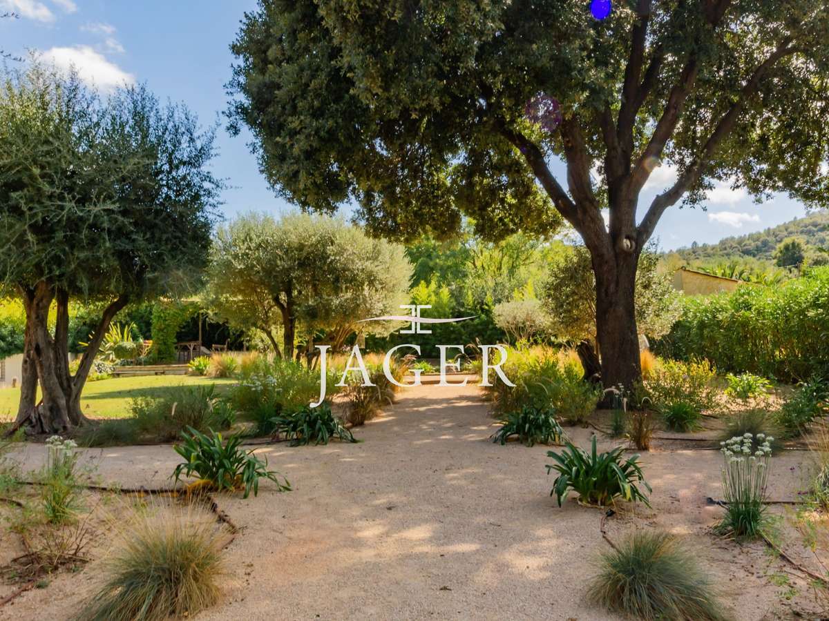 Villa Plan-de-la-Tour