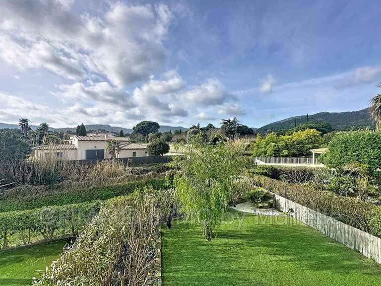 Villa Plan-de-la-Tour - 2 bedrooms - 87m²