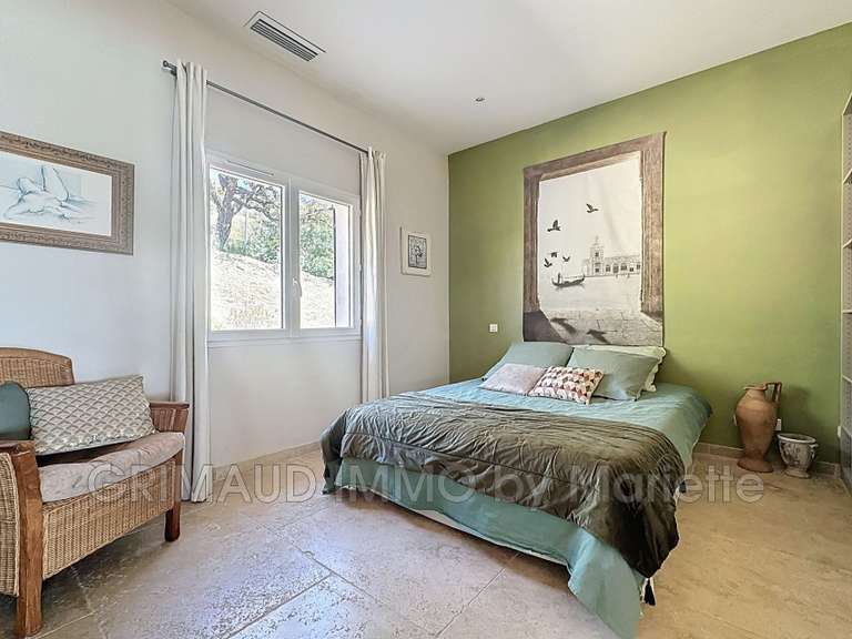 Villa Plan-de-la-Tour - 3 chambres - 132m²
