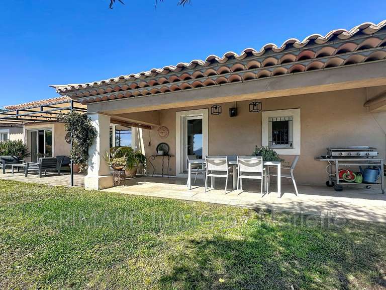 Villa Plan-de-la-Tour - 3 chambres - 132m²