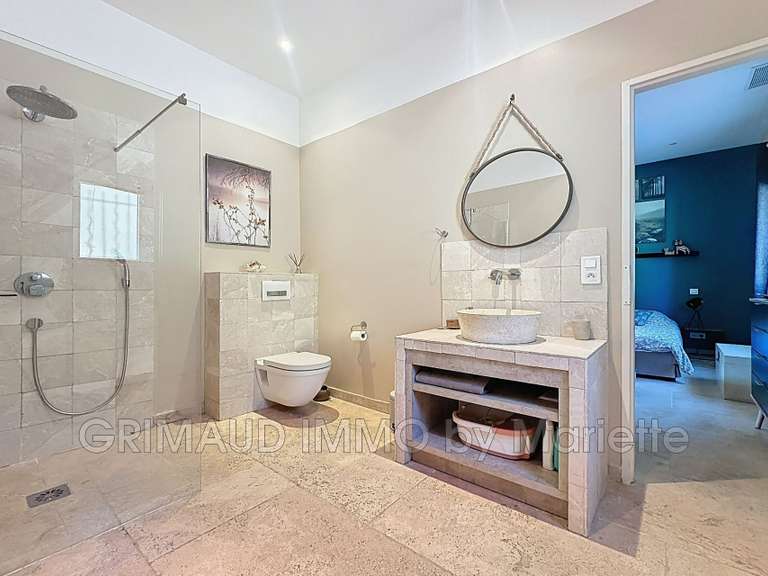 Villa Plan-de-la-Tour - 3 chambres - 132m²