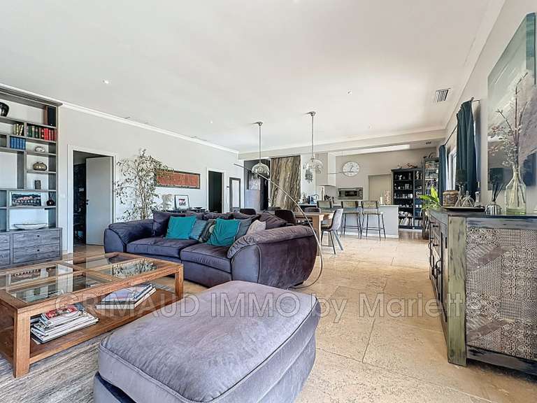Villa Plan-de-la-Tour - 3 chambres - 132m²