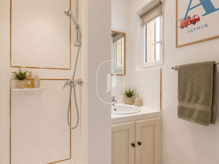 Villa Plan-de-la-Tour - 4 chambres - 150m²