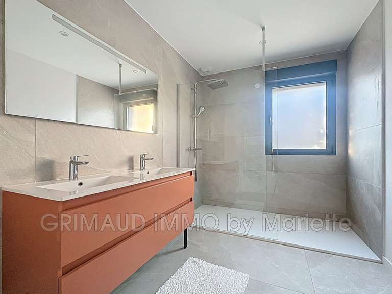 Villa Plan-de-la-Tour - 4 bedrooms - 240m²