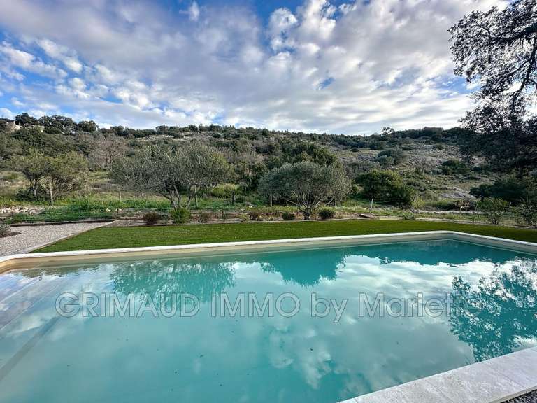 Villa Plan-de-la-Tour - 4 bedrooms - 240m²